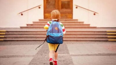 Comment Marquer Efficacement le Matériel Scolaire de Vos Enfants avec des Étiquettes Autocollantes et Thermocollantes