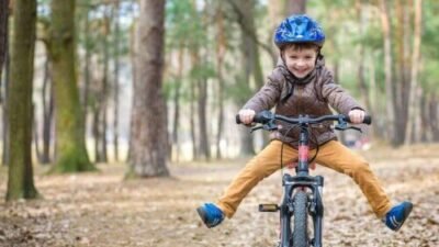 10 Alternatives de Jeux Sans Écran pour Éveiller la Créativité et le Développement de Votre Enfant