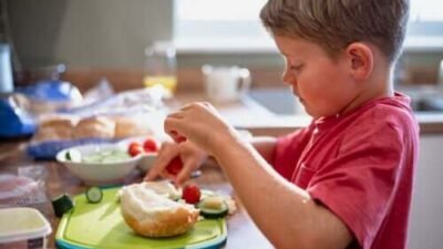 Comment développer l'autonomie chez les enfants : bénéfices et conseils pratiques