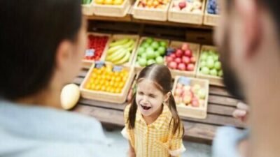 Comment Répondre au Besoin d'Attention de Votre Enfant : Guide Pratique pour les Parents