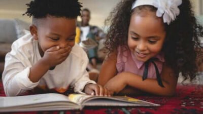 Contes personnalisés : comment stimuler l'amour de la lecture chez les enfants