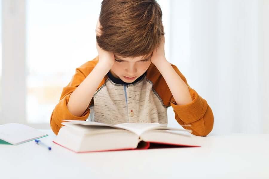 Problèmes de lecture chez les enfants : identifier et surmonter les difficultés