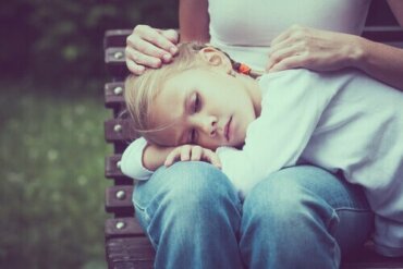Comment éviter la surprotection parentale et renforcer l'estime de soi des enfants