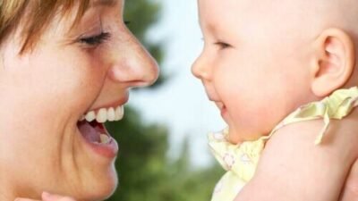 Communication non verbale : l'art d'interagir avec votre enfant dès les premiers mois
