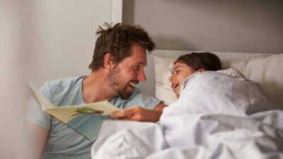 Aider votre enfant à dormir seul : 5 histoires qui apaisent la peur du noir