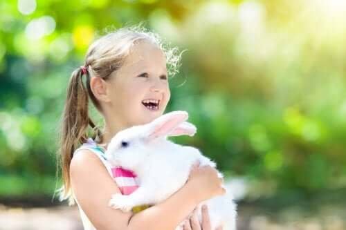 Les avantages des animaux de compagnie pour le bien-être des enfants
