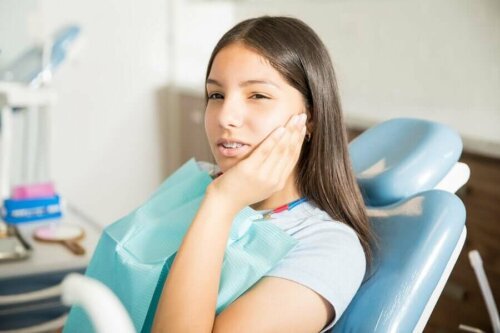 Bruxisme à l'adolescence : comprendre, prévenir et traiter ce trouble courant