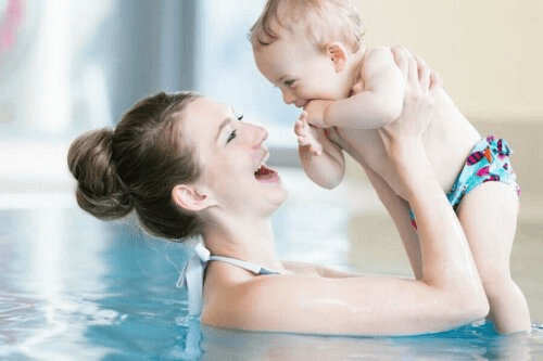 Tout ce qu'il faut savoir sur les couches de piscine pour bébés : types, avantages et conseils