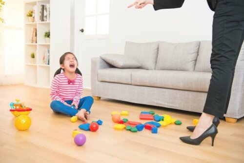 Comprendre l'énervement chez les enfants : causes et solutions pour les parents