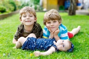 Accueillir un troisième enfant : défis à relever et bonheur à partager