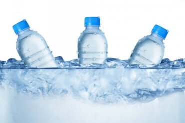 Comment hydrater vos enfants en été : conseils pratiques pour une bonne santé