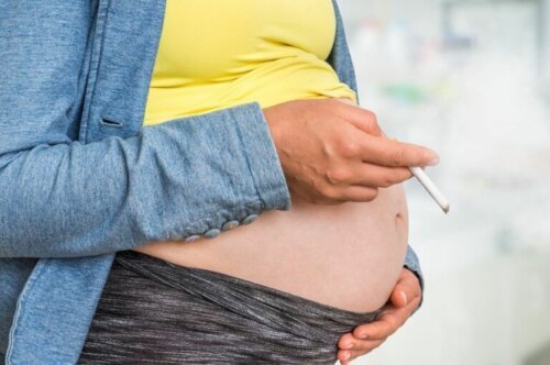 Les dangers de la fumée de tabac pendant la grossesse : protégez votre fœtus