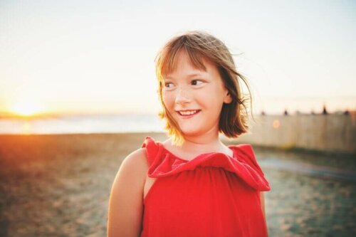 Coupes de cheveux d'été pour filles : comment choisir la coupe parfaite selon la forme du visage