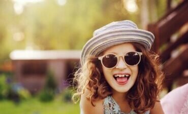 Lunettes de soleil pour enfants : conseils essentiels pour une protection optimale