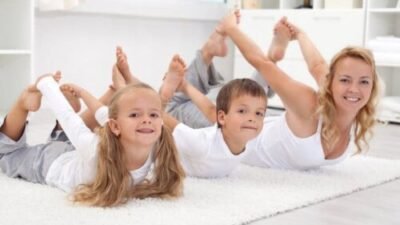 Faire du sport en famille : 6 activités amusantes pour renforcer les liens avec vos enfants